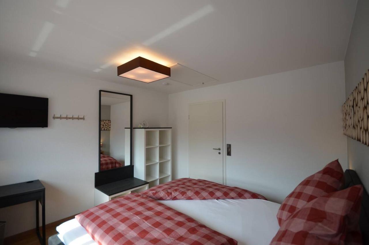 Apartment Keuerleber Holzmaden Ngoại thất bức ảnh